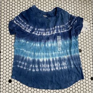 Old Navy t shirt size XL